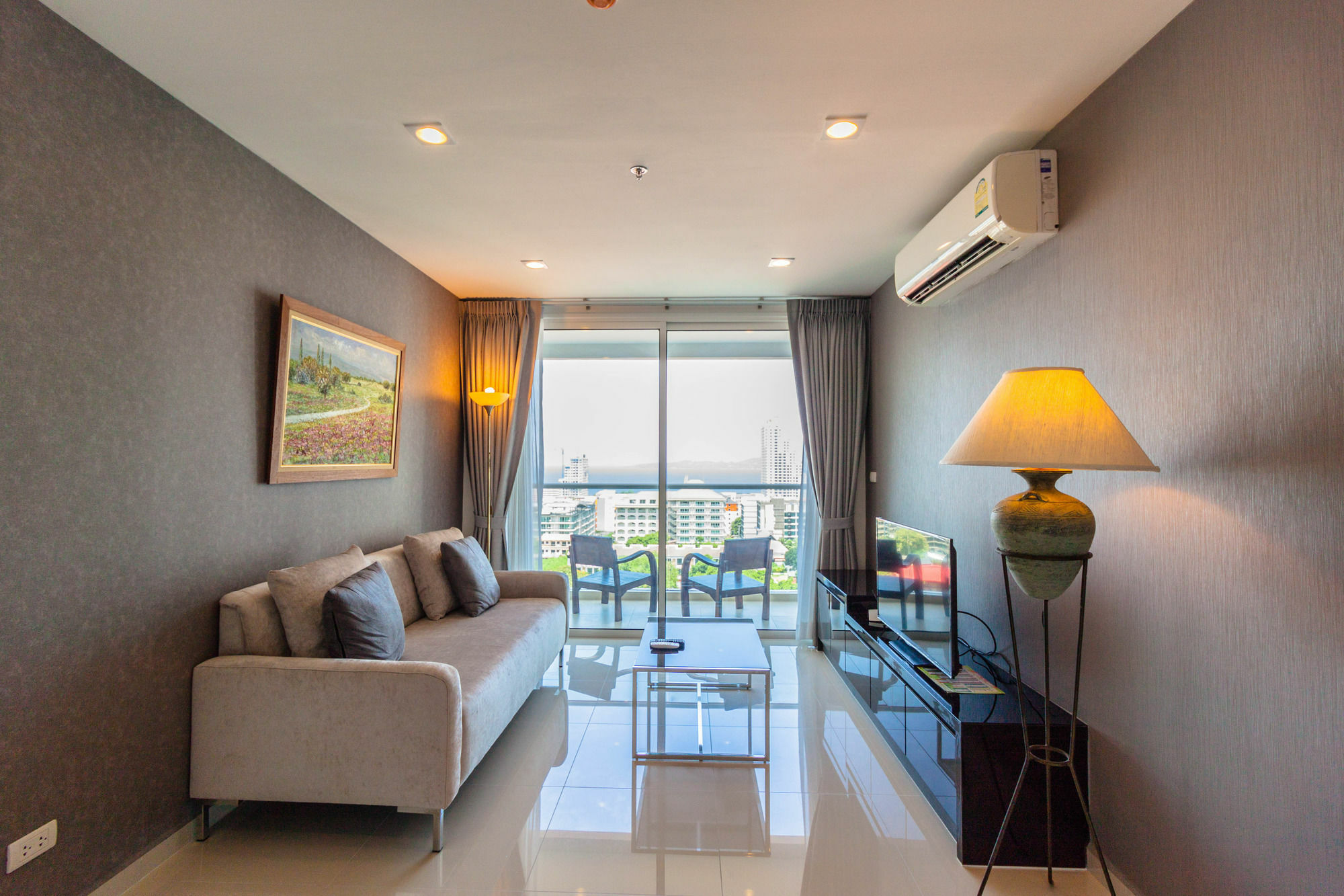 Vision Pratumnak By Pattaya Sunny Rentals Exterior photo